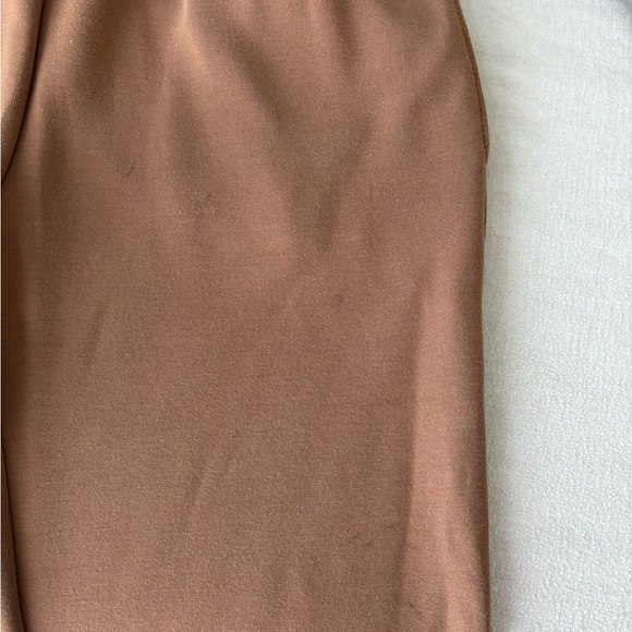 Varley The Slim Pant 25” Cedar color - Picture 9 of 12